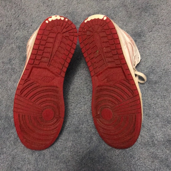 Jordan 1 Mid - Picture 4 of 6